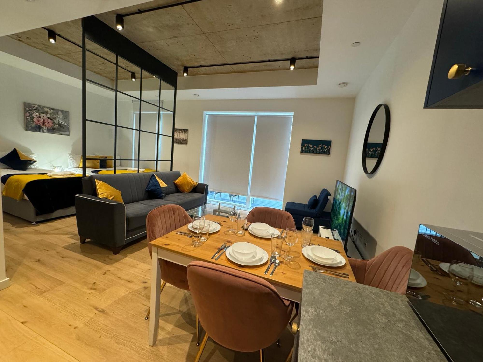 Апартаменты London Luxury Flat With Balcony, River View, O2 Arena, Excel, Canary Wharf, Station Экстерьер фото